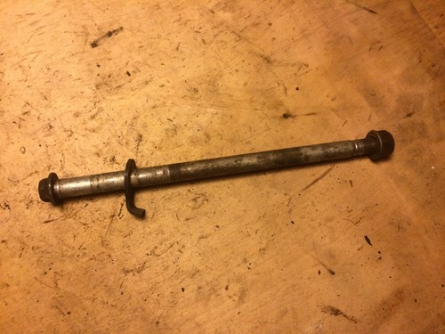Honda ns125r rear spindle - rear,
