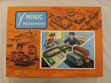 Minic Motorway M1512 Public