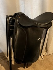 Wintec Adjustable Dressage Saddle. 17 1/2 Seat