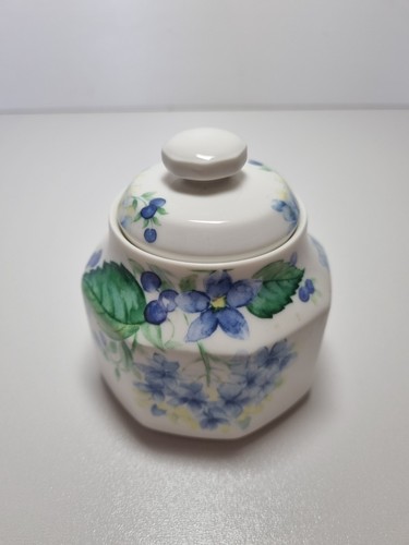 Royal doulton sugar bowl - doulton,