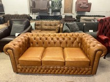 Saxon Chesterfield Tan Real