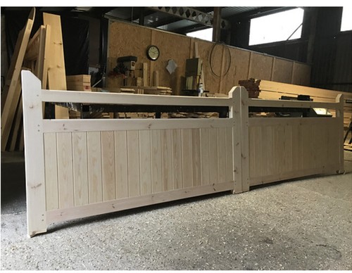 Wooden driveway gates flat top - driveway,