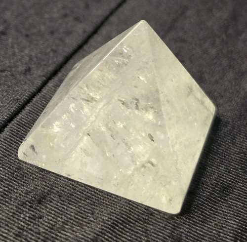 Clear quartz crystal pyramid - clear,