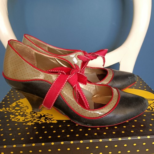 1940s retro shoes poetic - retro,