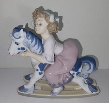 Retired Lladro #5769 -