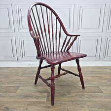 Antique Windsor Armchair –