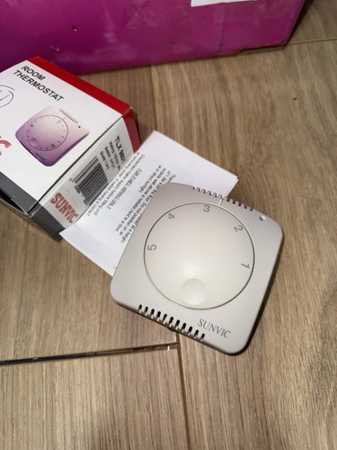 Sunvic tlx9801 room thermostat - tlx9801,
