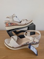 Pavers Floral Wedge Leather