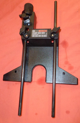 Bosch gof 607 000 620 - 000, side