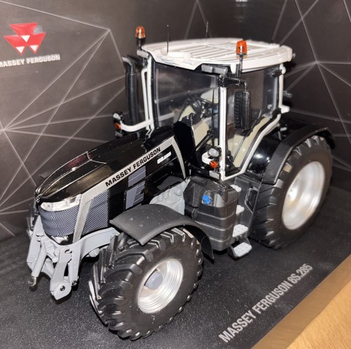 Universal hobbies massey - universal,