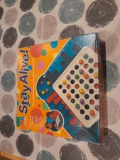 Stay Alive family game / 7+ /