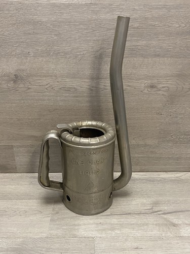 Vintage quart swing - 1, spout