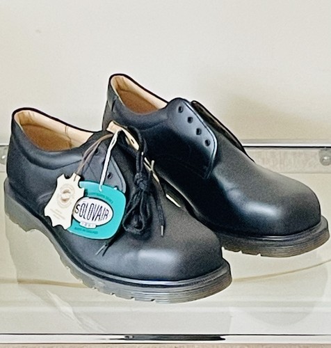 Solovair black leather - black,