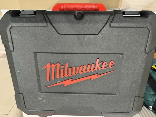 Milwaukee combi drill cordless - milwaukee,