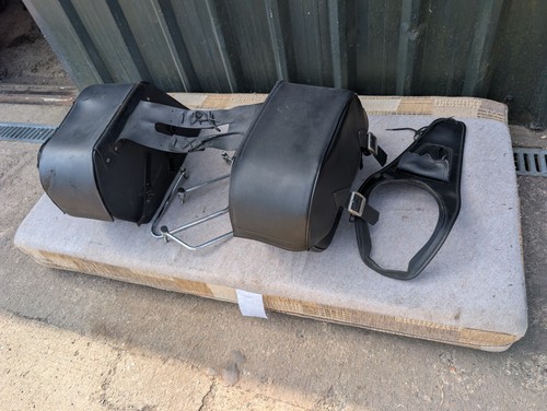 Triumph saddlebag luggage - triumph,