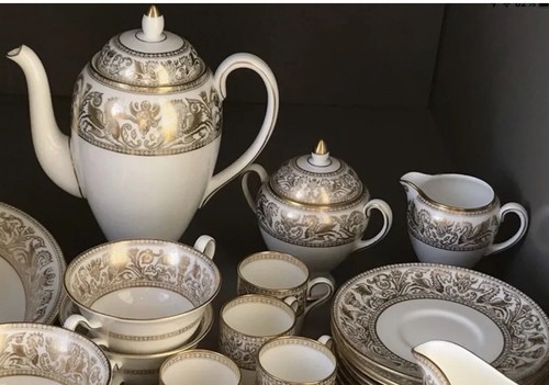 Wedgwood florentine gold - florentine,