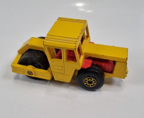Bomag road roller matchbox - road, 72