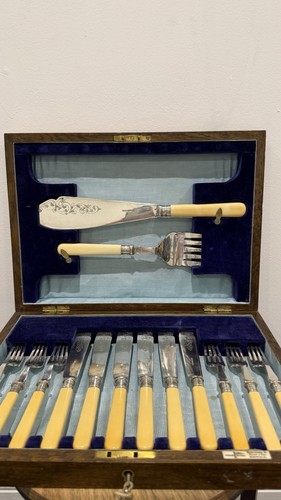 Walker hall silver plate - walker,