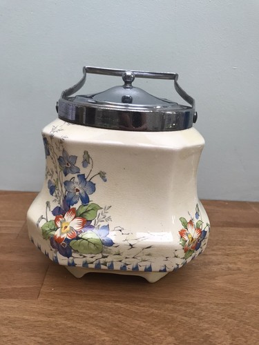 Rare vintage antique parrot - rare,