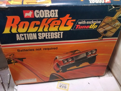 Corgi rockets action speedset - rockets,