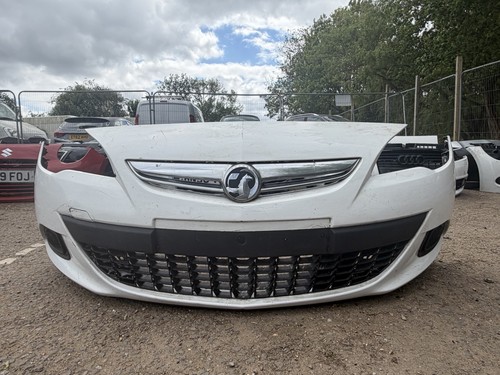 Vauxhall astra gtc sport front - vauxhall,