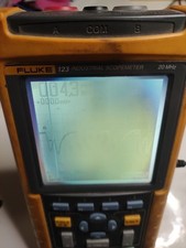 FLUKE 123 dual ch 20MHz scopemeter Oscilloscope Oscilloscopio