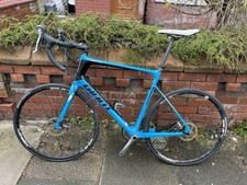 giant defy 1 road bike