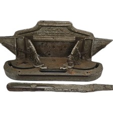 Antique Oliver Cutter