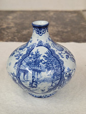 Antique Franz Mehlem Royal Bonn Germany Lyonnais Pattern Blue & White Vase