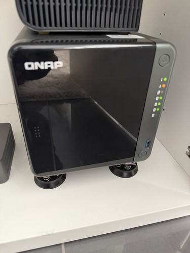 Qnap 453d bay - 4-bay, nas
