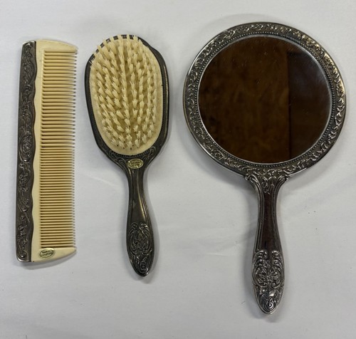 Silver plated vanity set - silver,