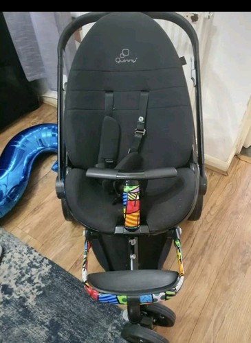 Used quinny moodd pushchair - moodd,