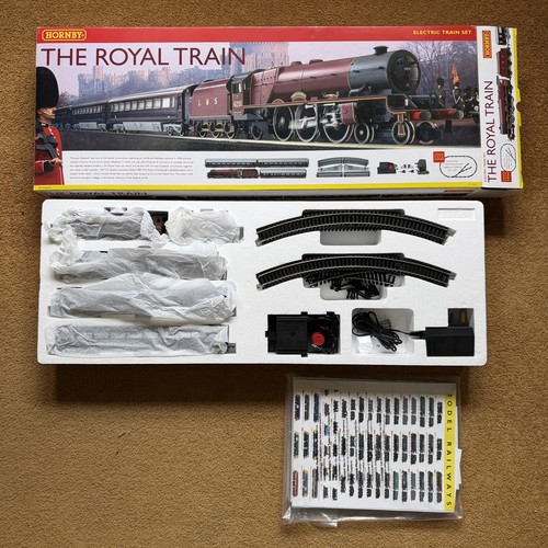 Hornby gauge train set - oo,