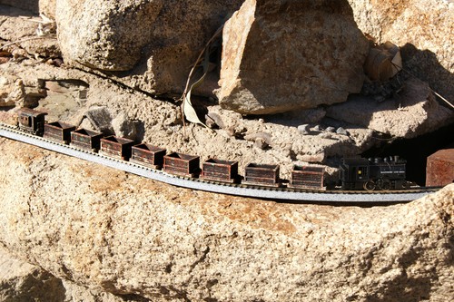 Set linked n - scale, coal