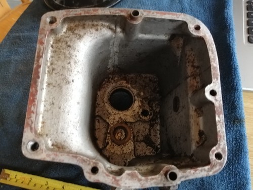 Pre unit triumph gearbox - triumph, shell