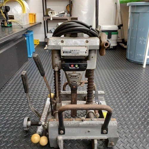 Makita 7304 square chisel - 7304,