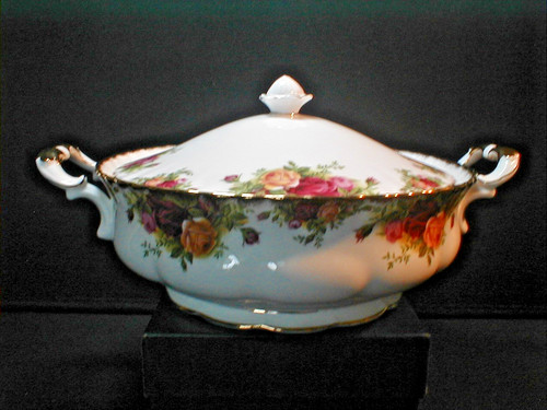 Royal albert china old - albert, country