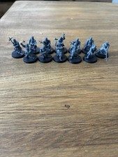 UnPainted warhammer Lotr Dwarf