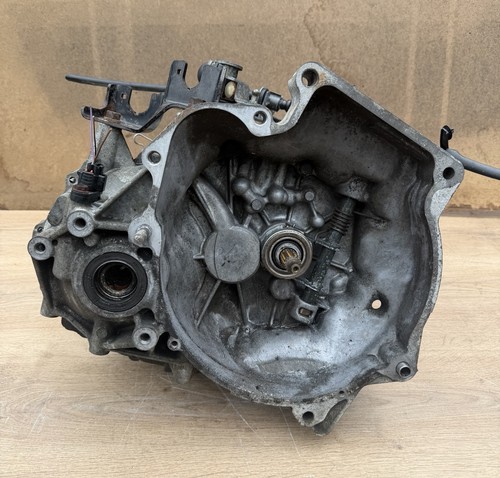 Suzuki wagon 3 petrol 5 - r, 1.3