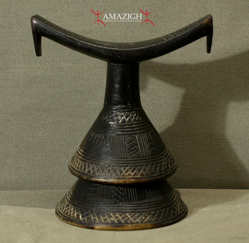 Old fine arsi headrest - old,
