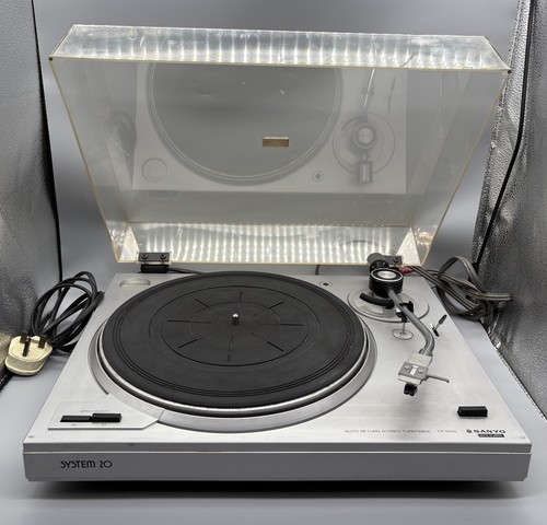 Vintage sanyo turntable - vintage,