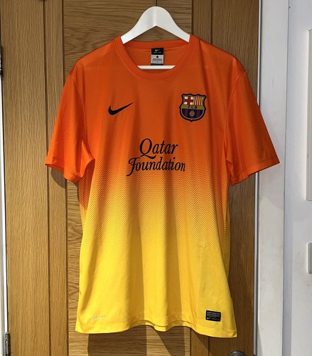 Barcelona 2012 away - barcelona, 2012/13