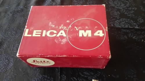 Leica empty box - empty,