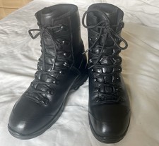 Lowa Mountain GTX (RRP £240)