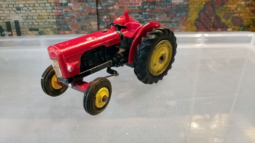 Dinky david brown 990 tractor - 990,
