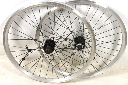 Pair 559 24 disc - 559,