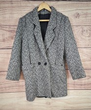 Black & white herringbone