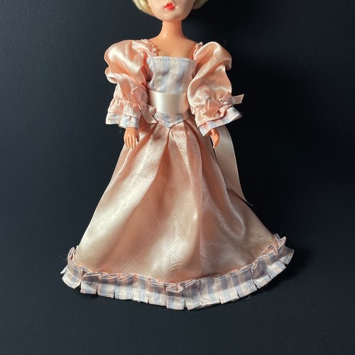 Sindy elegance pretty - sindy, peach