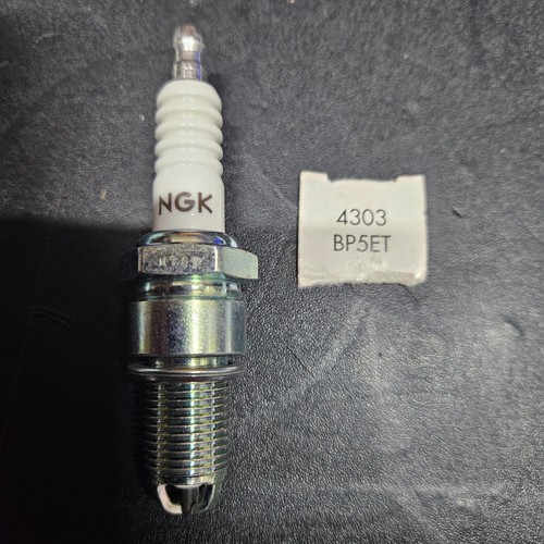 Ngk bp5et spark plug - ngk,
