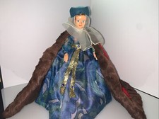 Peggy Nisbet Model H567 A